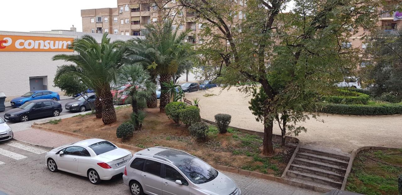 Habitacion Tranquila, Agradable Cerca De Valencia En Vivienda Compartida Paterna Exterior photo